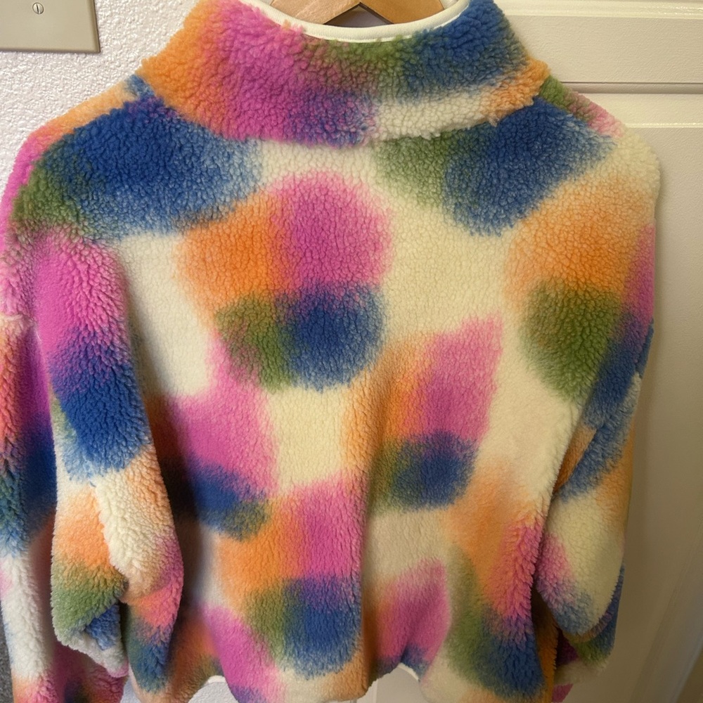 UGG Women's Marlene UGGfluff Jacket in Rainbow Blur Multi size Small - Picture 9 of 9